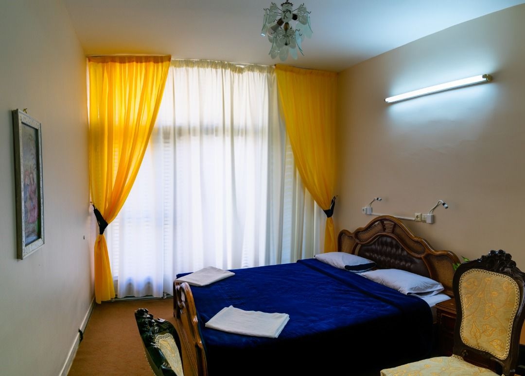 اجاره اتاق دو تخته در بزرگمهر اصفهان