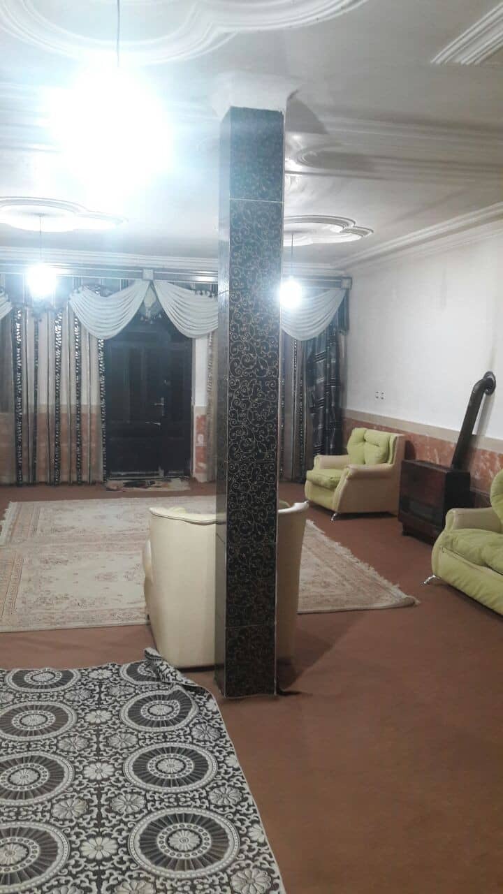 اجاره خانه ویلایی دربست در ماکو - واحد ولیعصر