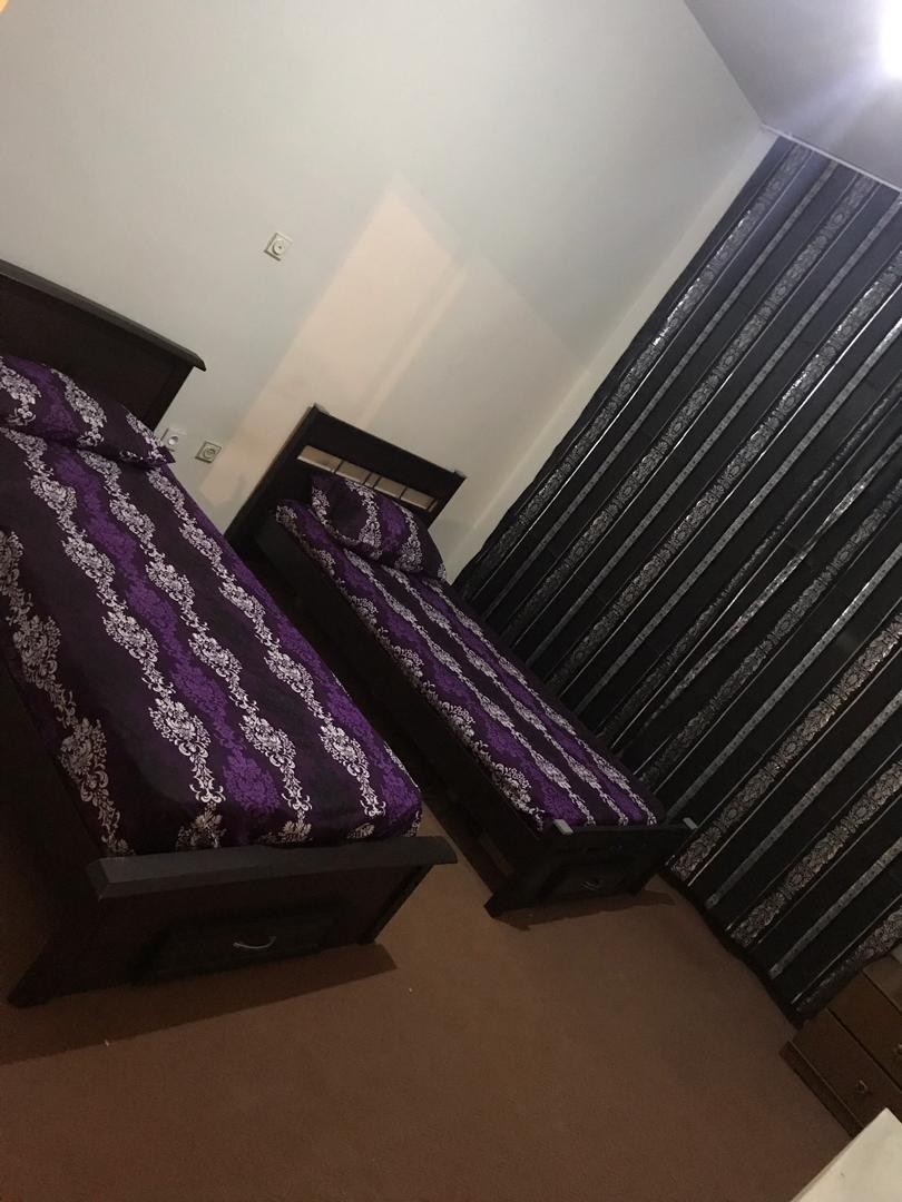 اجاره خانه مبله دو خوابه در امیر آباد تهران -طبقه اول 180 متری