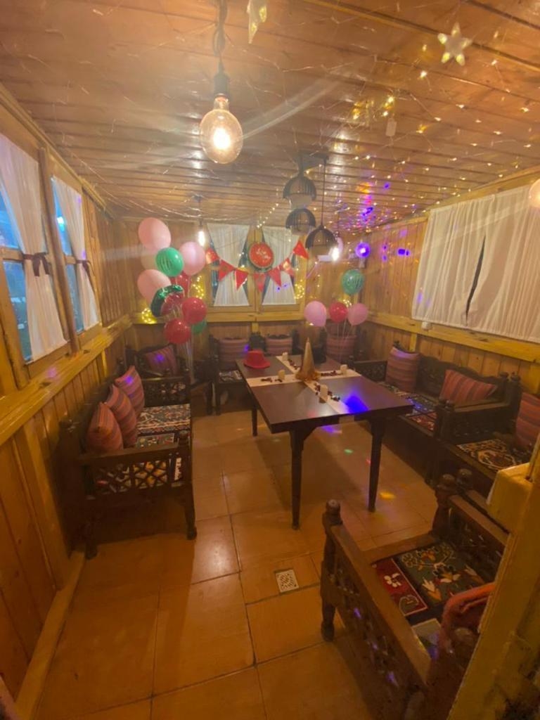 اجاره خانه سنتی در همت شهرضا 3نفره- اتاق2