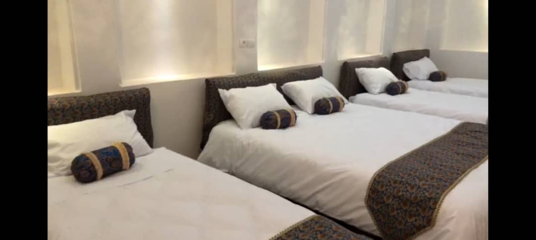 اجاره و رزرو هتل سنتی پنج تخته هفت خان یزد - اتاق 1