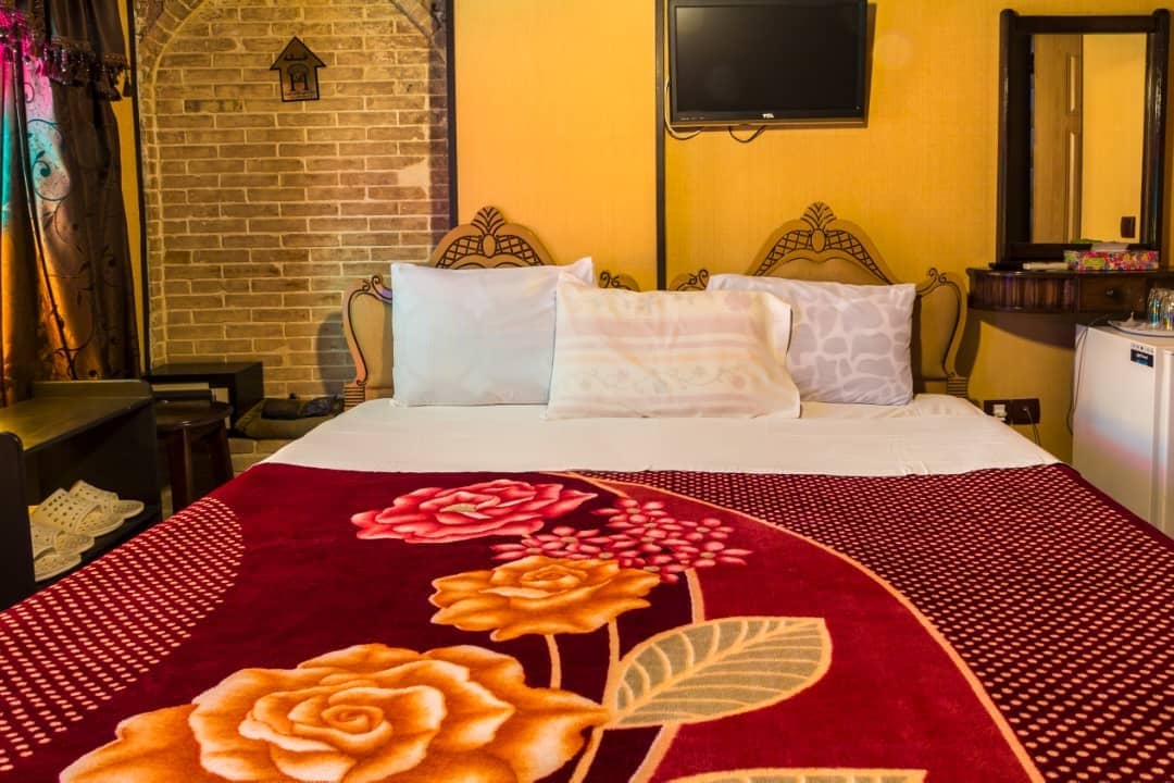 اجاره هتل سنتی ارزان در شیراز-113