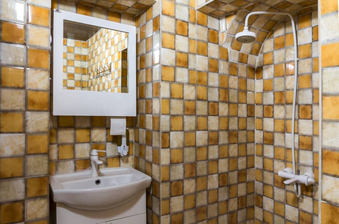 اجاره هتل آپارتمان ارزان در شیراز-405