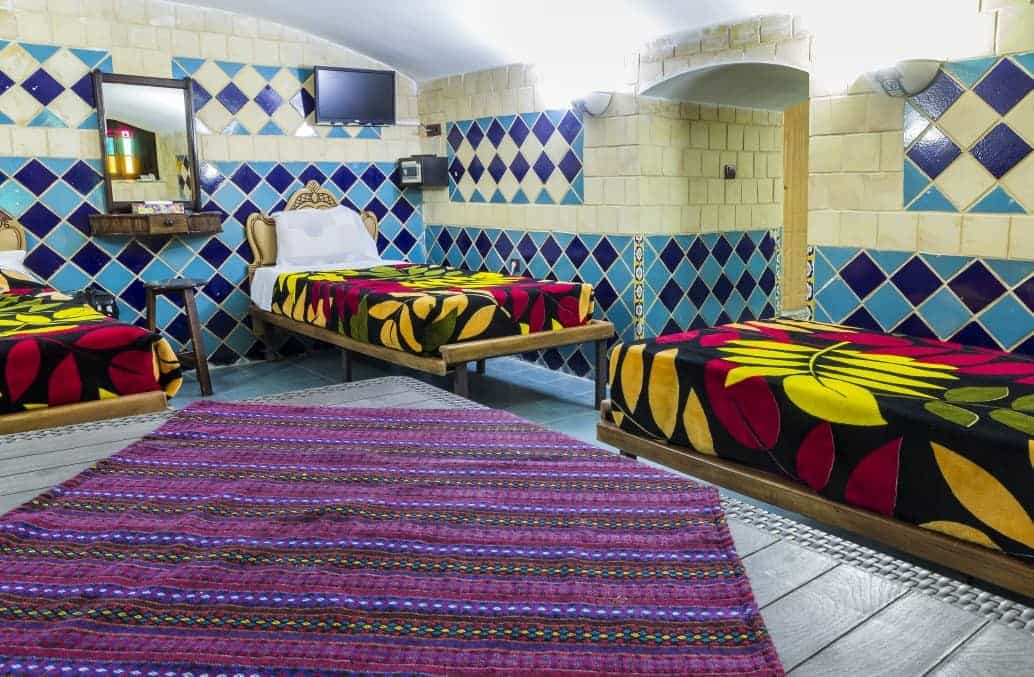 اجاره هتل سنتی ارزان در شیراز-126