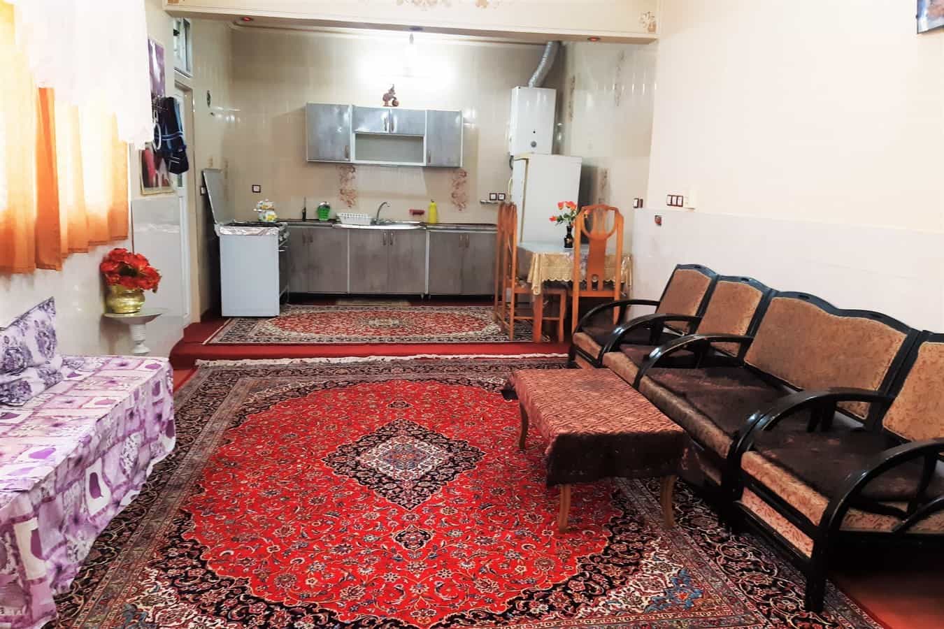 اجاره منزل مبله در لاله شمالی اصفهان-تک خواب همکف