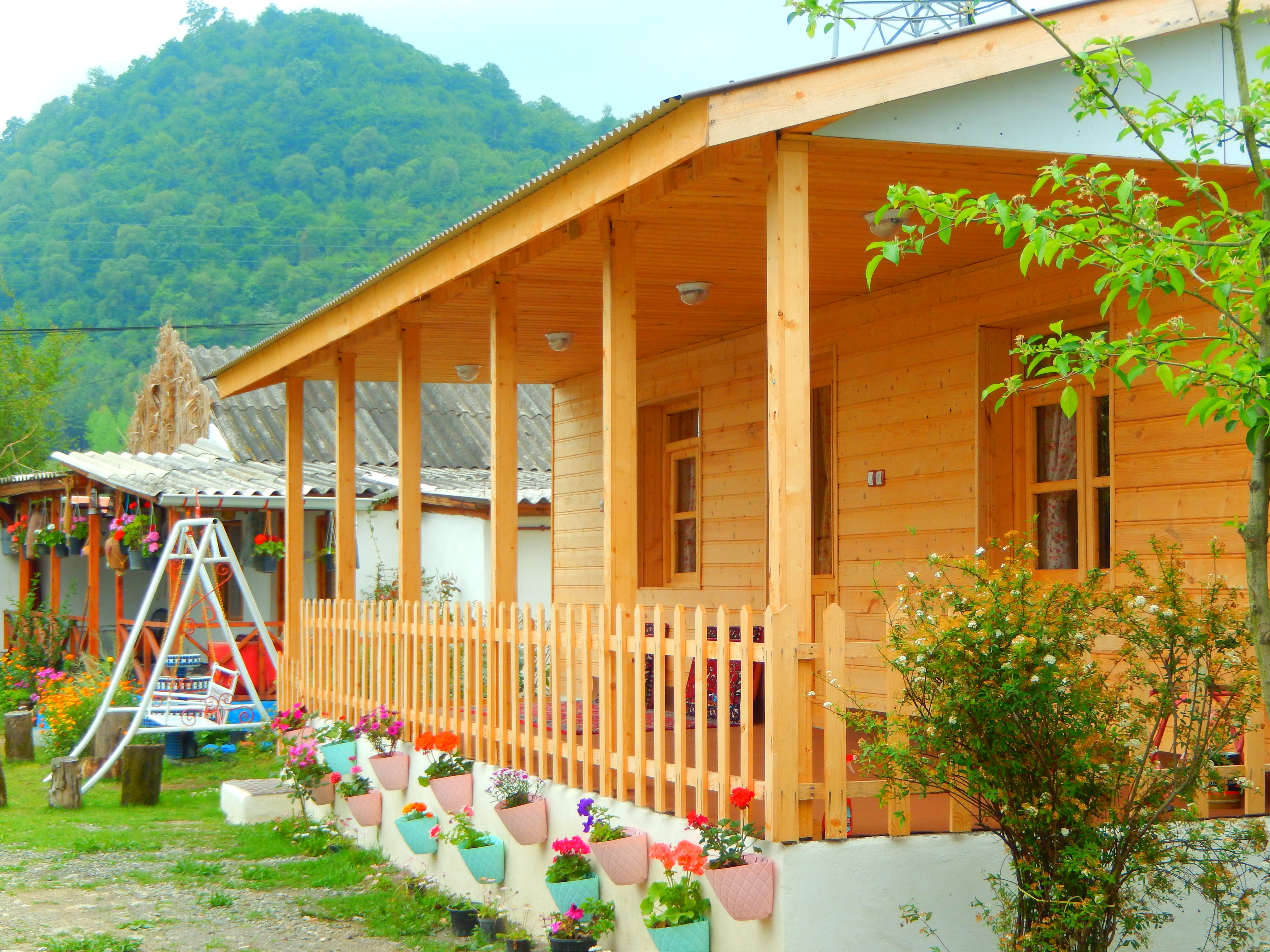 اجاره کلبه چوبی در داوان لیسار - تالش