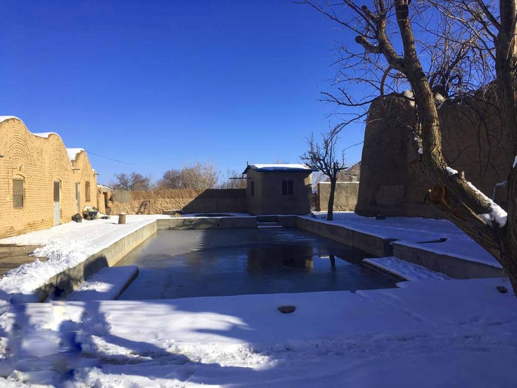 اجاره اتاق بومگردی در حسین آباد نایین - برج