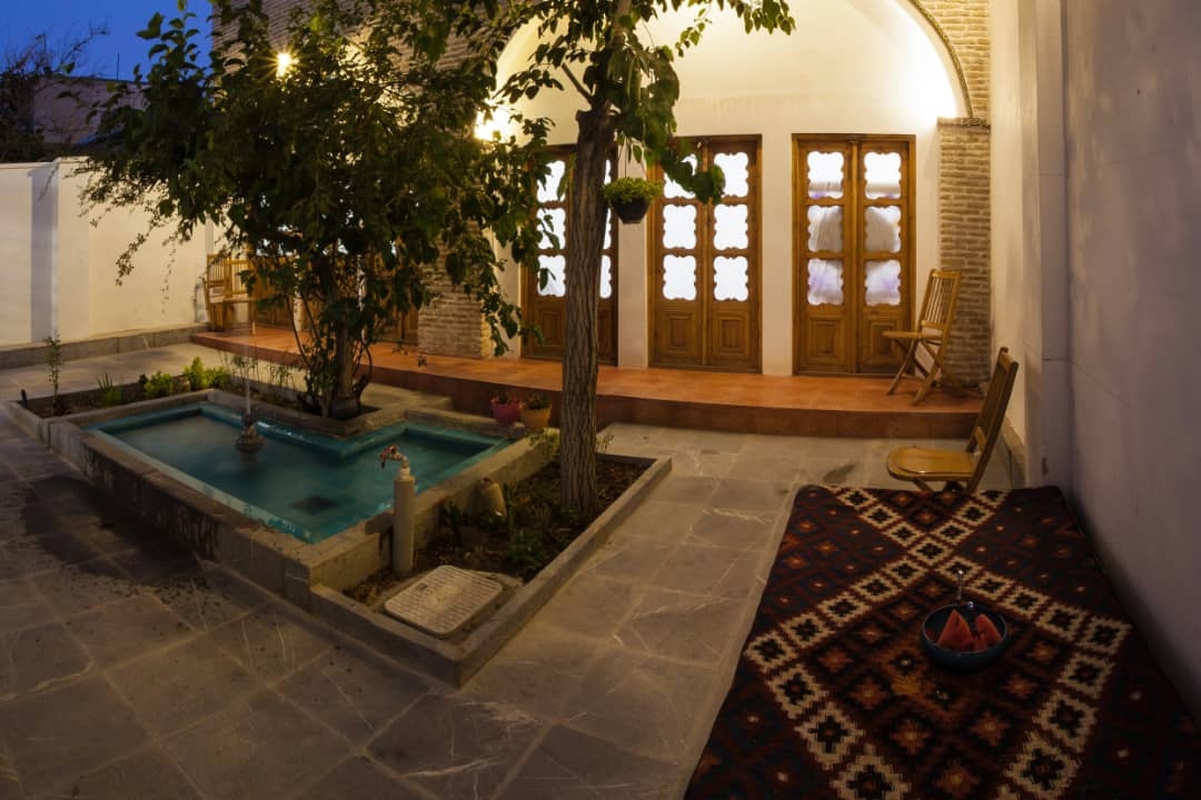 اجاره بومگردی در اصفهان