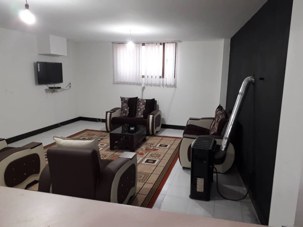 اجاره آپارتمان شیک در رودکی اصفهان - 1