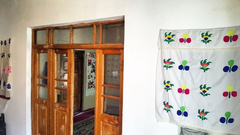 اجاره اقامتگاه سنتی در روستا خرق فاروج