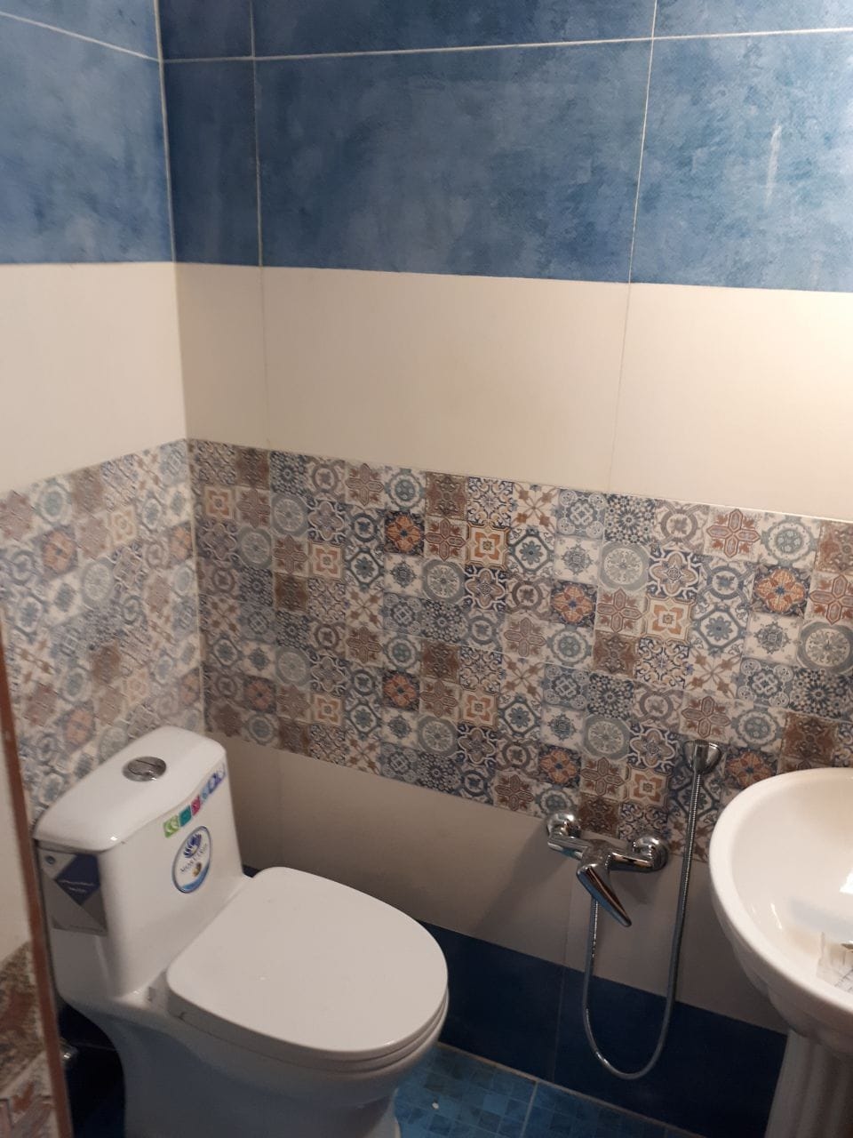 اجاره اقامتگاه بومگردی مستردار در ملا فتح اله کاشان - زمرد