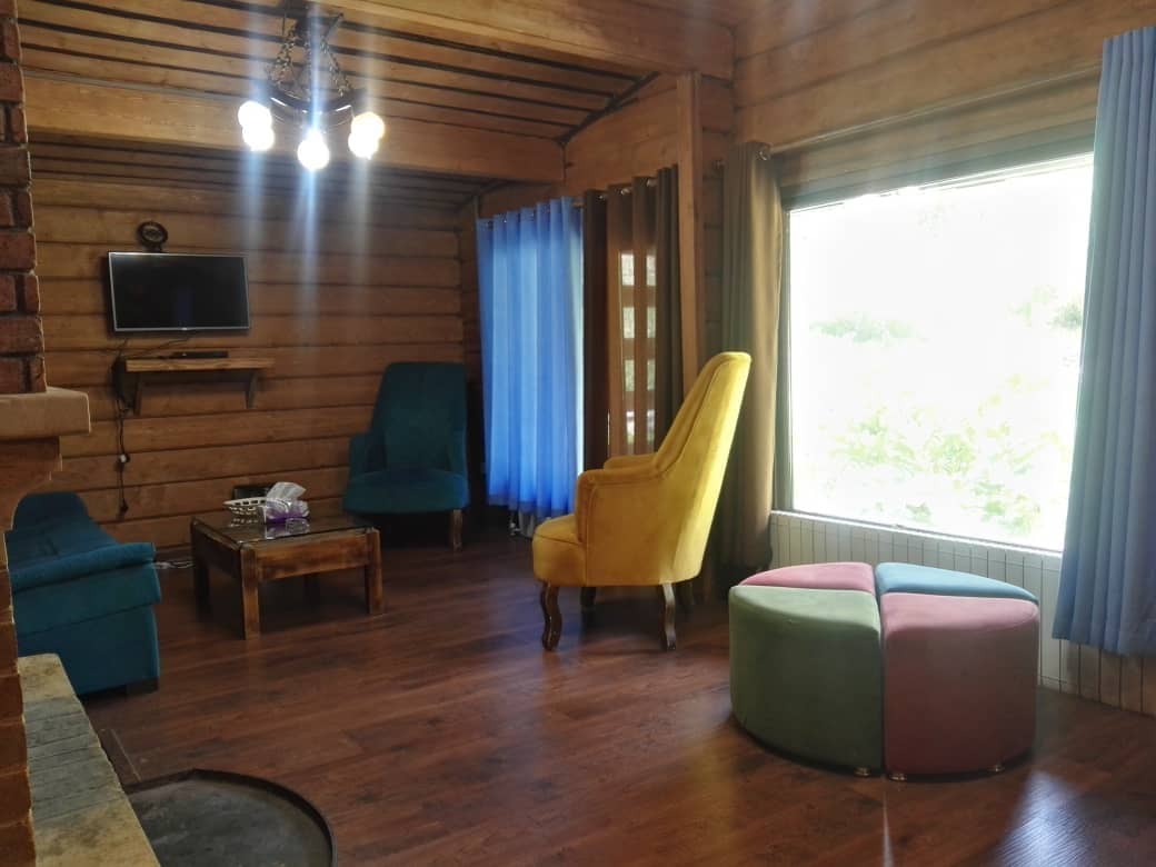 اجاره کلبه چوبی وسط جنگل دردیزین -واحد1