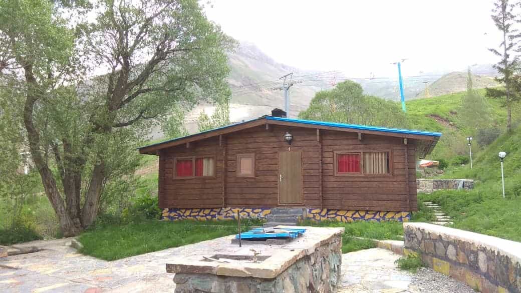 اجاره کلبه چوبی وسط جنگل  دردیزین -واحد1