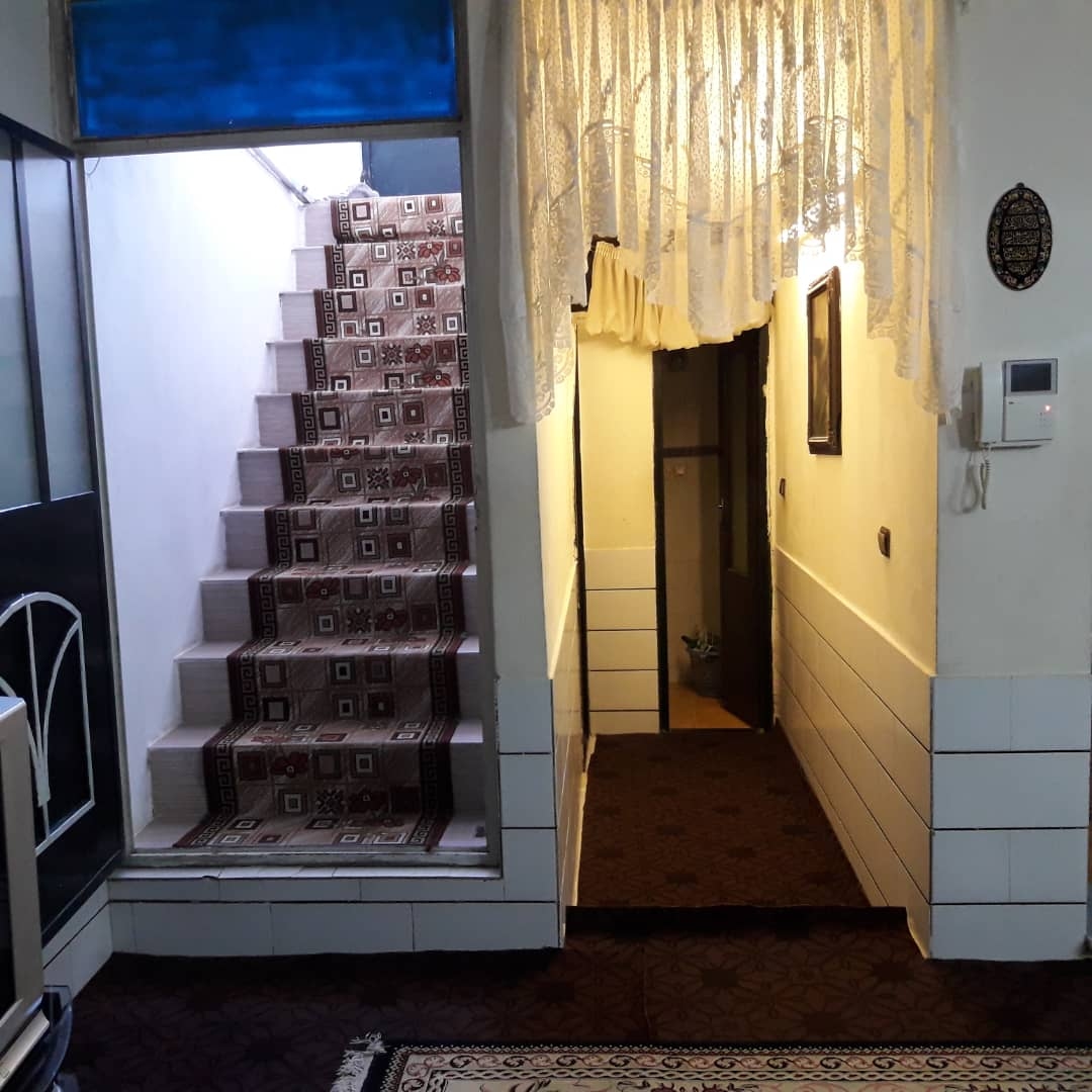 اجاره روزانه سوئیت و منزل مبله در شاهرود - یک خواب زیر همکف