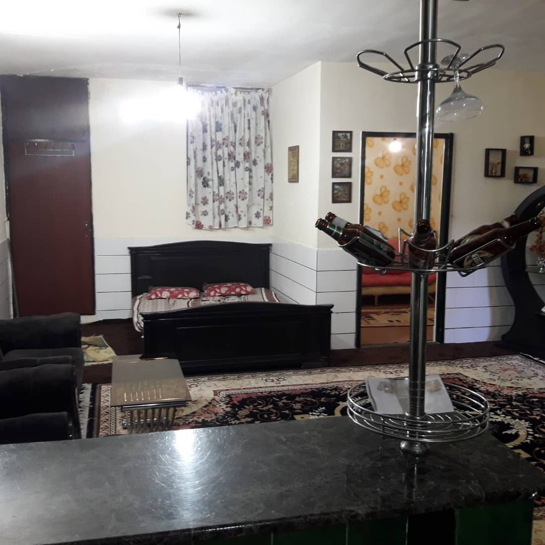 اجاره روزانه سوئیت و منزل مبله در شاهرود - یک خواب زیر همکف