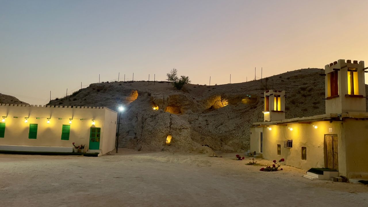 اجاره بومگردی سنتی در گودکناردان - 15متر