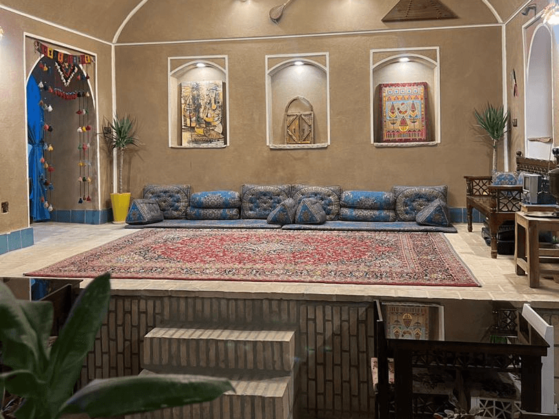 اجاره اقامتگاه سنتی در یزد - پسته 104 محوطه