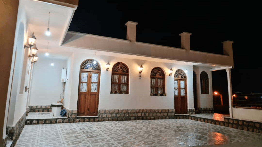 اجاره اتاق سنتی نزدیک ساحل در بندرگاه - ساحل 15 متری