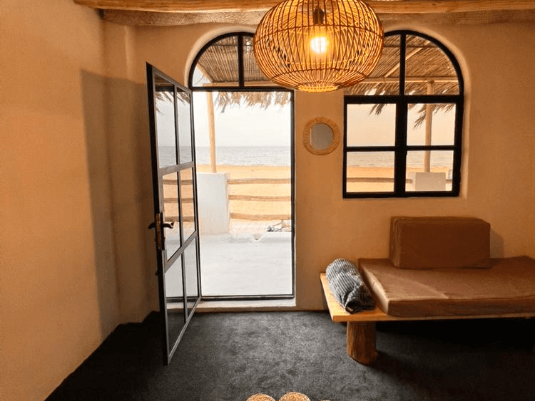 اجاره اقامتگاه ساحلی در سلخ قشم - اتاق 1 ویو تراس