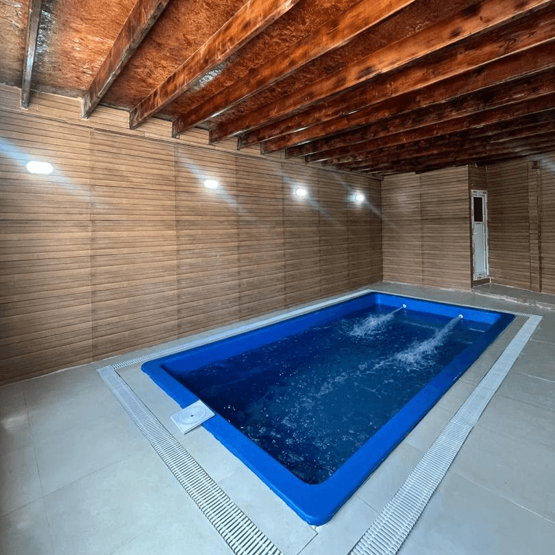 ویلا جنگلی با استخر سرپوشیده در روستای کچید زیرآب نما