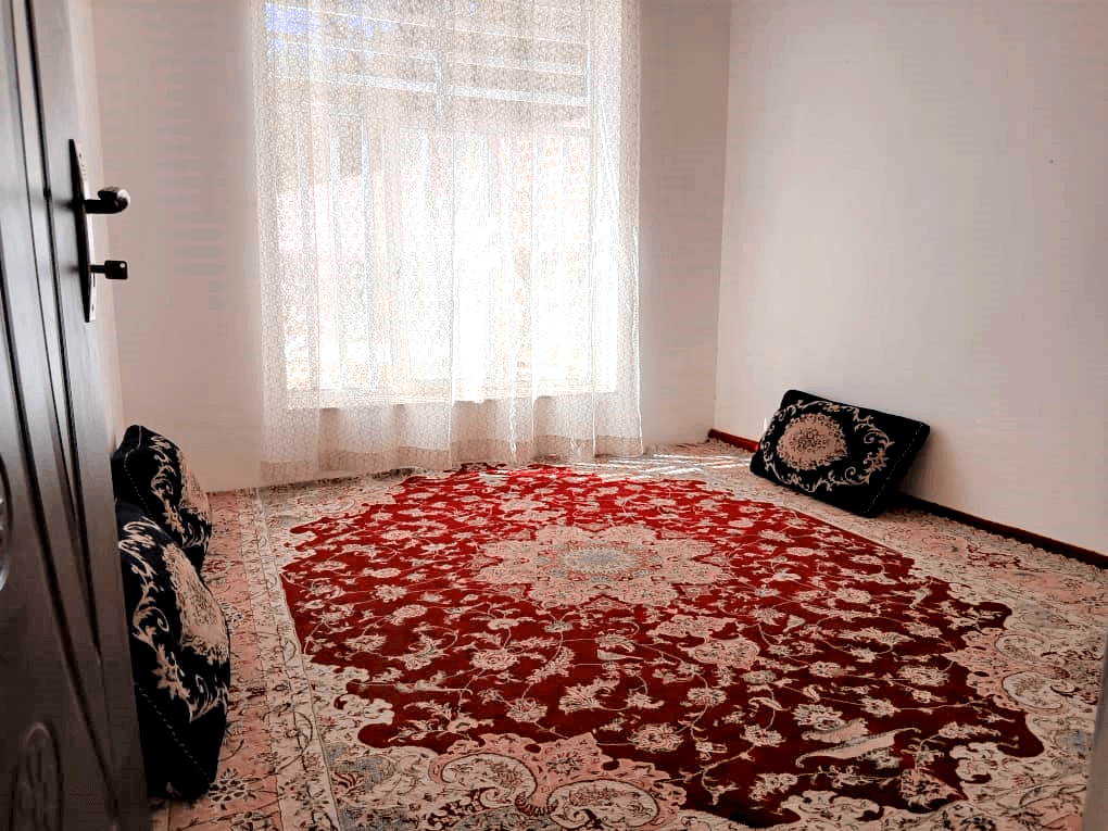 اجاره منزل ویلایی در روستا هویج - لاله زار کرمان  نما منزل