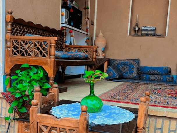 اجاره اقامتگاه سنتی در یزد - پسته 104 محوطه