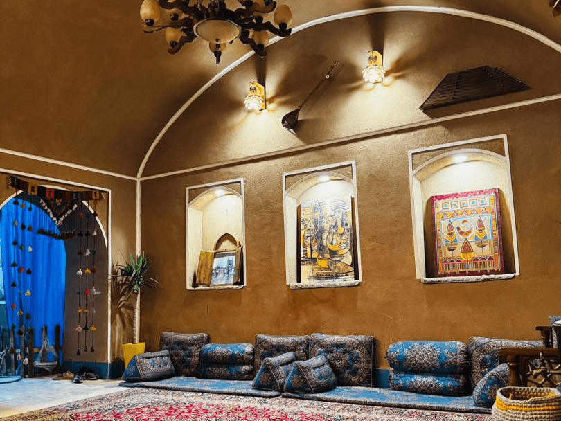 اجاره اقامتگاه سنتی در یزد - پسته 104 محوطه