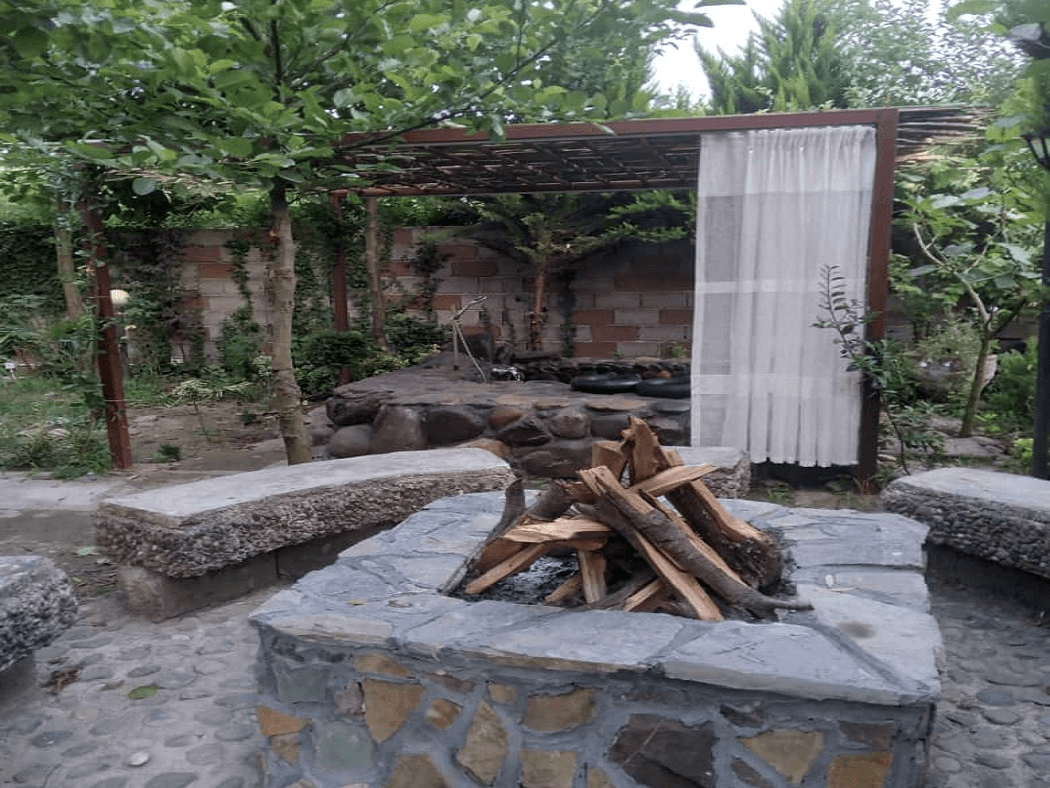 اجاره کلبه ساحلی در رودسر - 120 متری نما کلبه