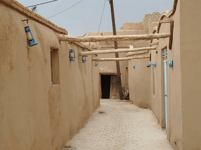 اجاره اقامتگاه سنتی در ابرکوه یزد - اتاق 2 حیاط