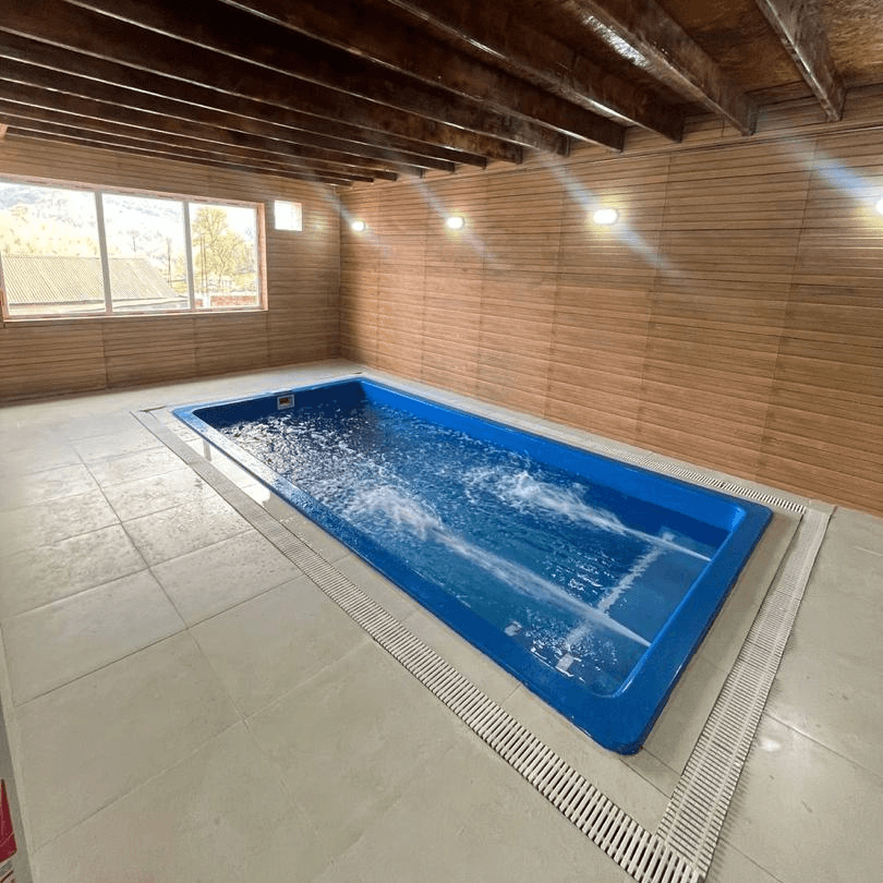 ویلا جنگلی با استخر سرپوشیده در روستای کچید زیرآب نما