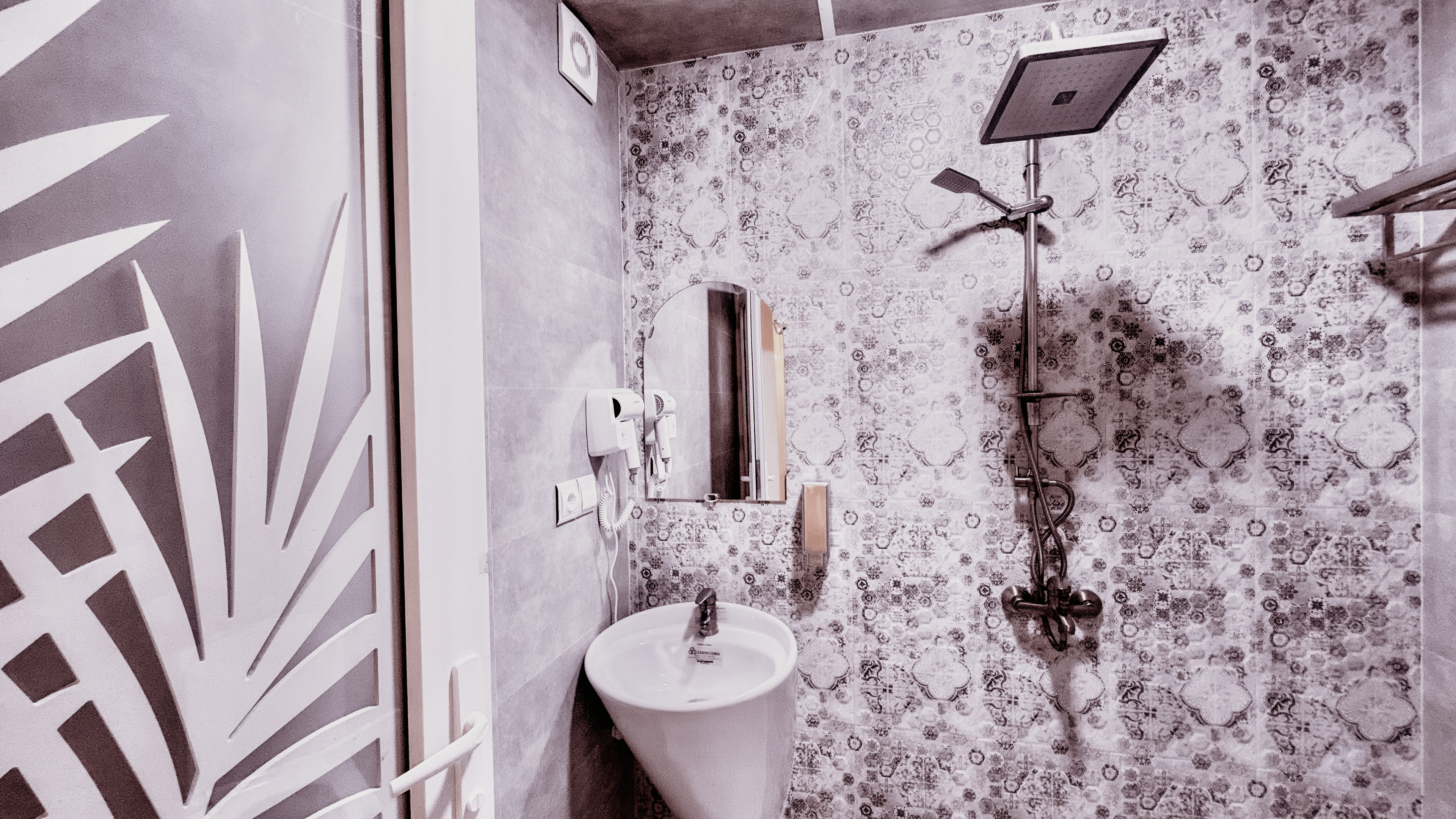 اقامتگاه بوگردی در سهیلی قشم - دو تخته 103 محوطه