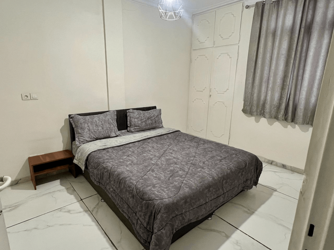 اجاره منزل دو خواب در کاشانی تهران - طبقه اول  سالن