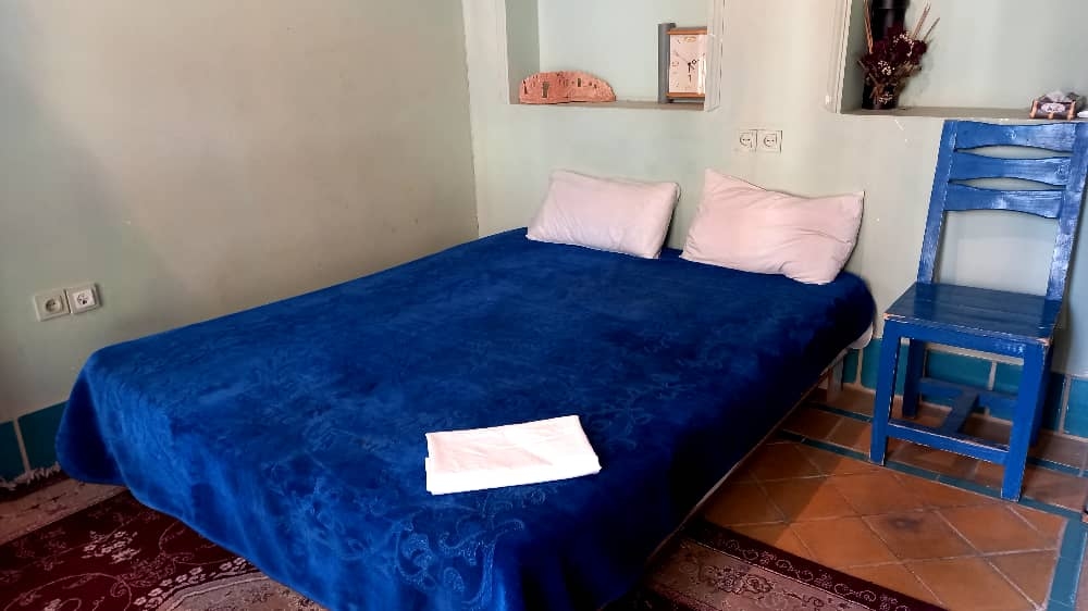 رزرو اقامتگاه بومگردی دو تخته مستردار در شیراز - قهر و آشتی