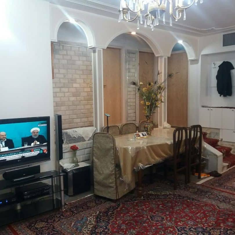 اجاره منزل مبله در جمهوری اصفهان -دوخوابه طبقه اول