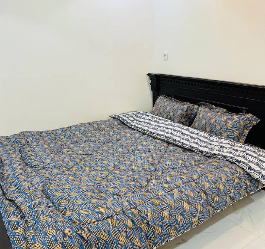 اجاره ویلا استخردار در باغبهادران-ابوذر دوخوابه 100 متری