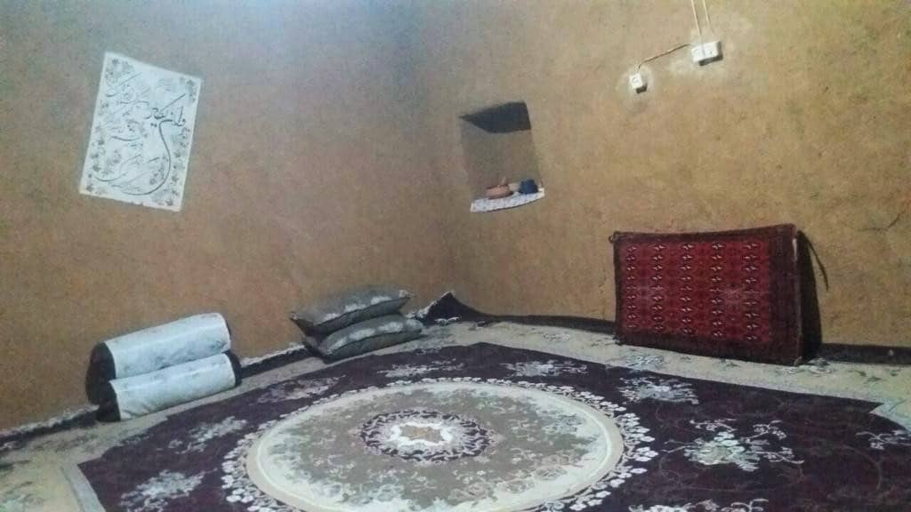 رزرو اقامتگاه سنتی در ملهمدره اسدآباد