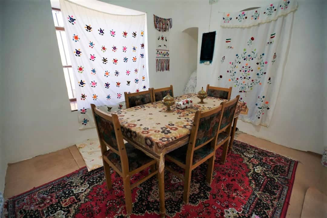 اجاره اتاق سنتی در نشتیفان خواف - رضوی