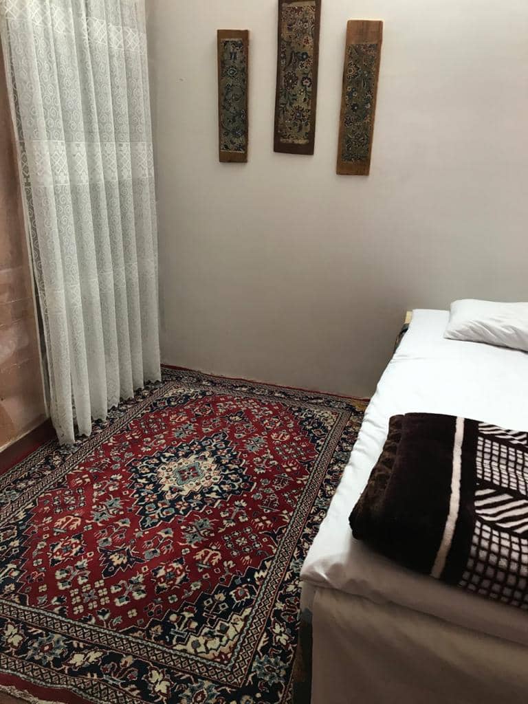 اجاره اقامتگاه بومگردی و خانه سنتی در نراق دلیجان - اتاق 6