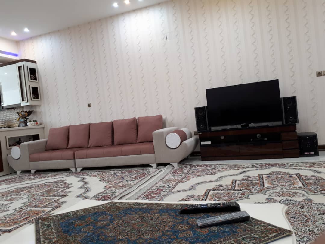 اجاره منزل ویلایی در نواب صفوی یزد-تک خوابه همکف