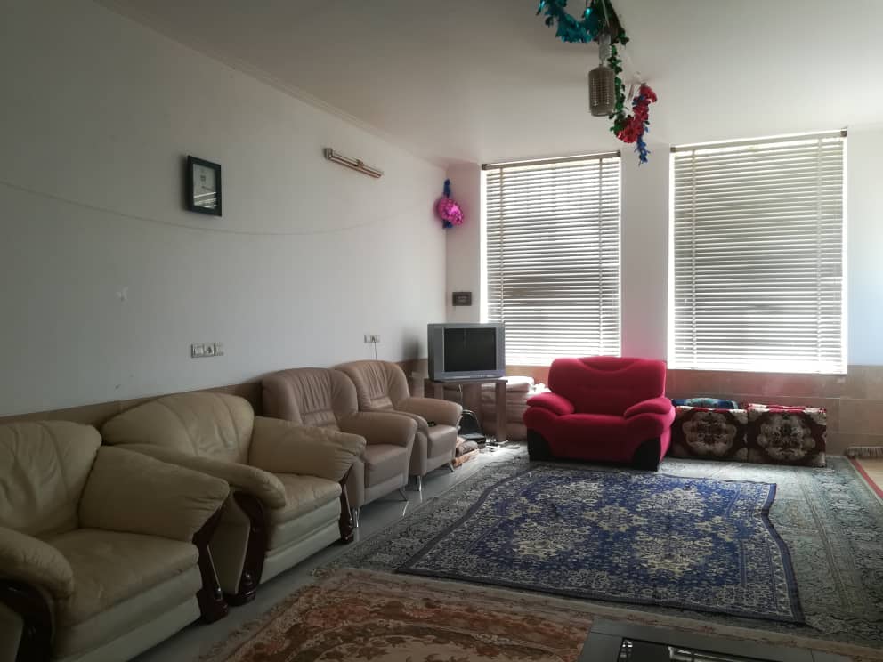 اجاره خانه ویلایی با استخردر نصر یزد