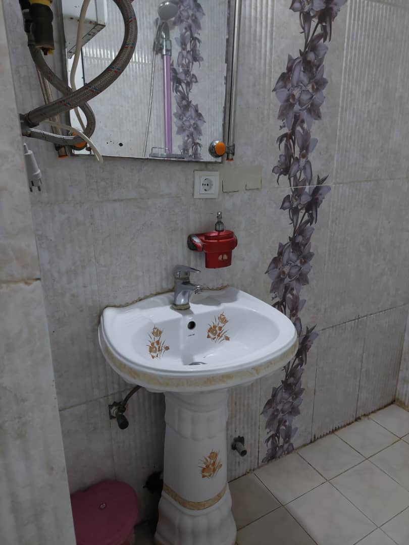 اجاره سوئیت مبله در میدان امام گناوه - 2تخت