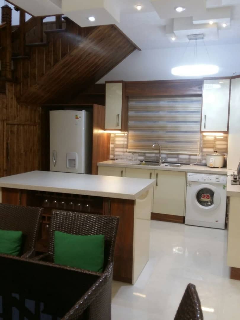 اجاره ویلا ساحلی سه خوابه با استخر سرپوشیده در متل قو