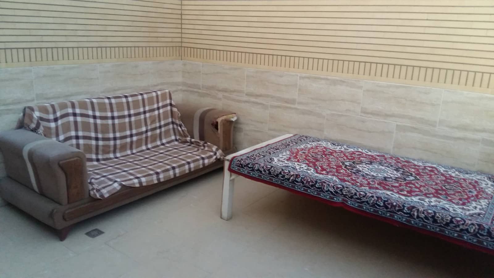 اجاره آپارتمان 100 متری یک خوابه یاس 2