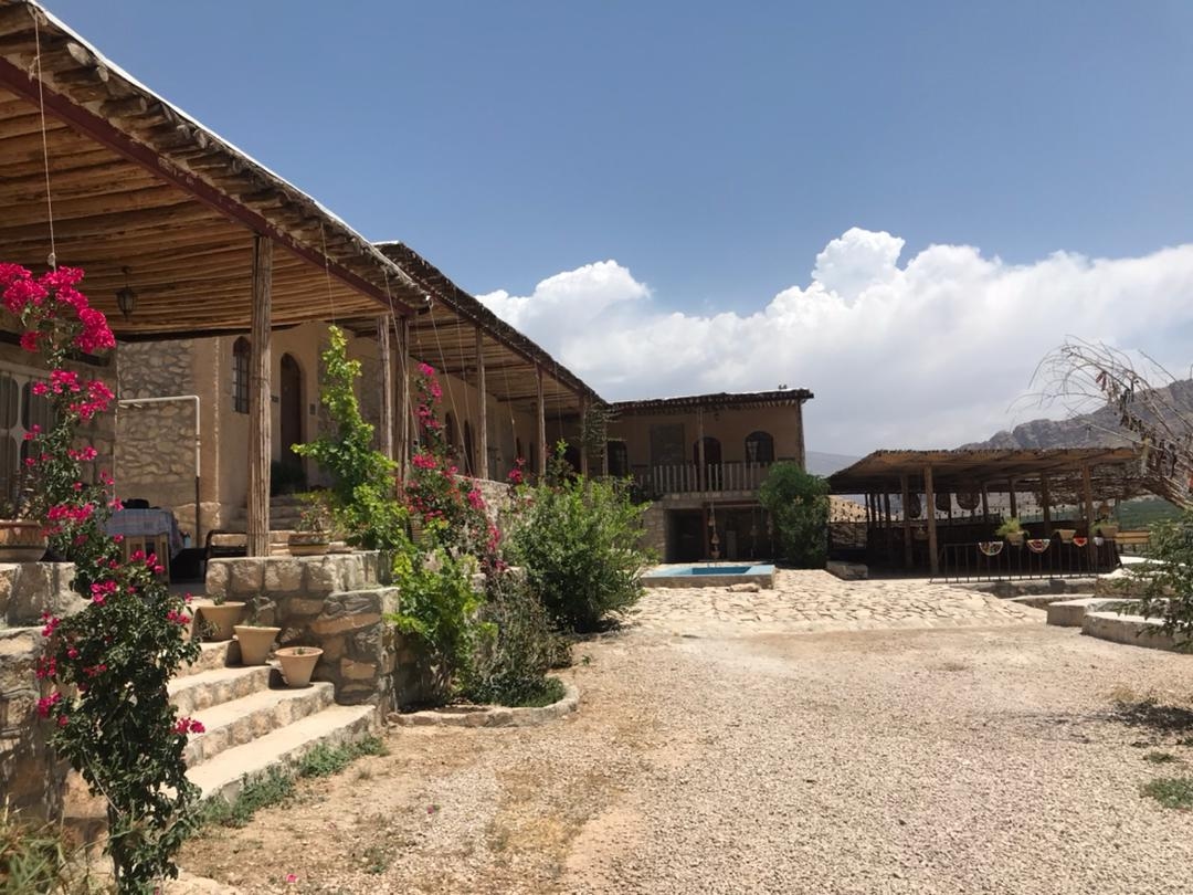 اجاره خانه سنتی در تنگ چوگان کازرون - اتاق 3