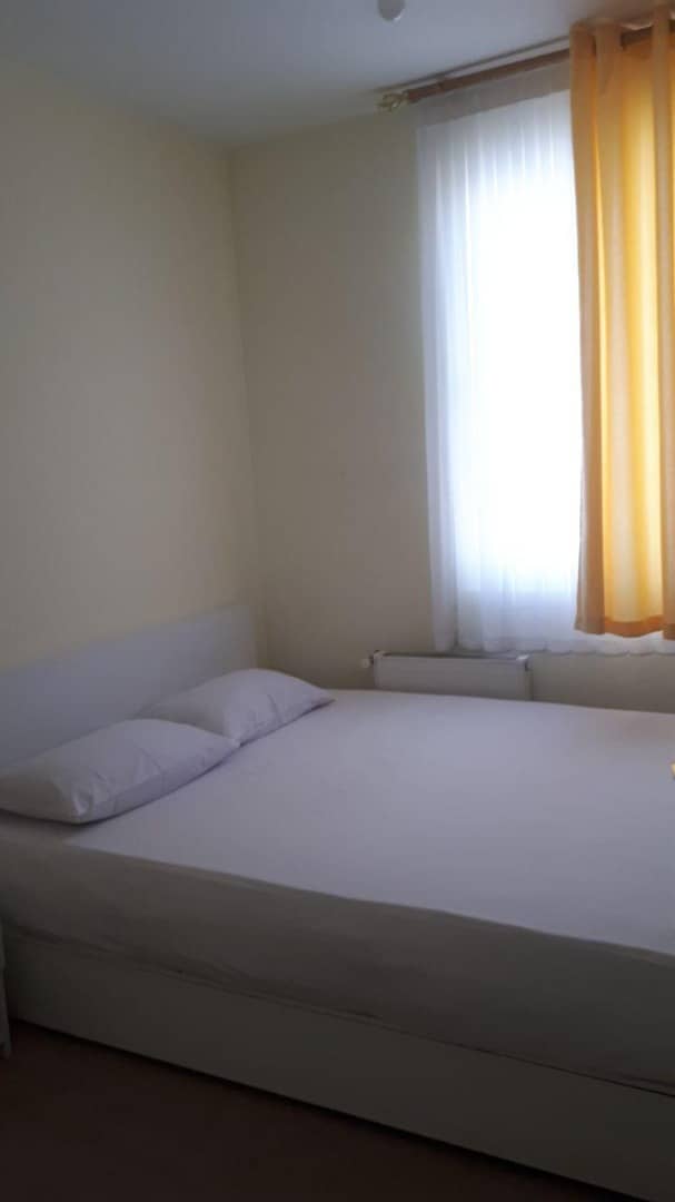 اجاره هتل آپارتمان قیمت مناسب در مرکز قزوین-سه تخته