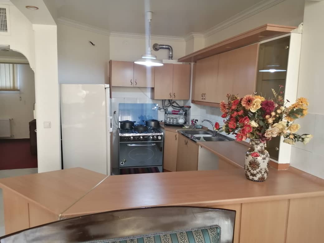 اجاره منزل مبله در چهارباغ اصفهان-دوخوابه طبقه اول