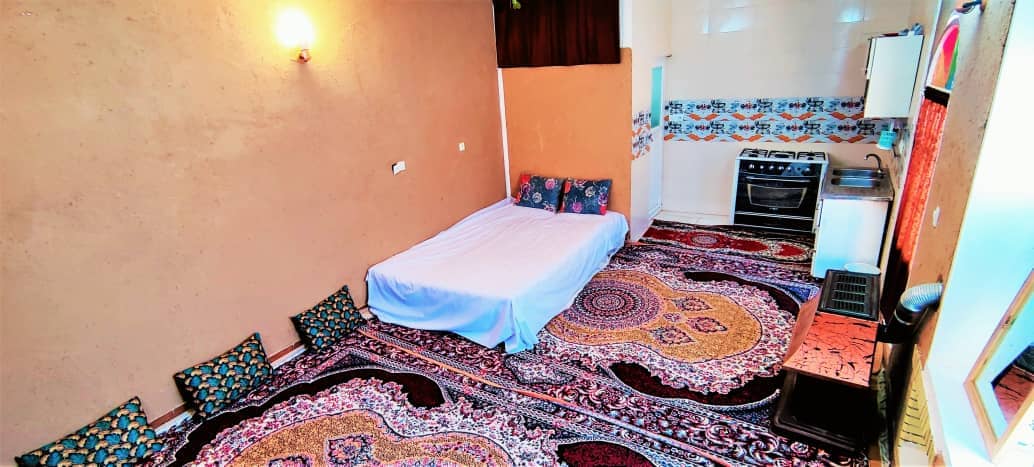 اجاره اقامتگاه کویری در روستای کاغذی کاشان -اتاق یک