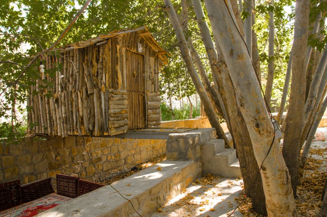 اجاره کلبه باغ سنتی در پسکوهک شیراز