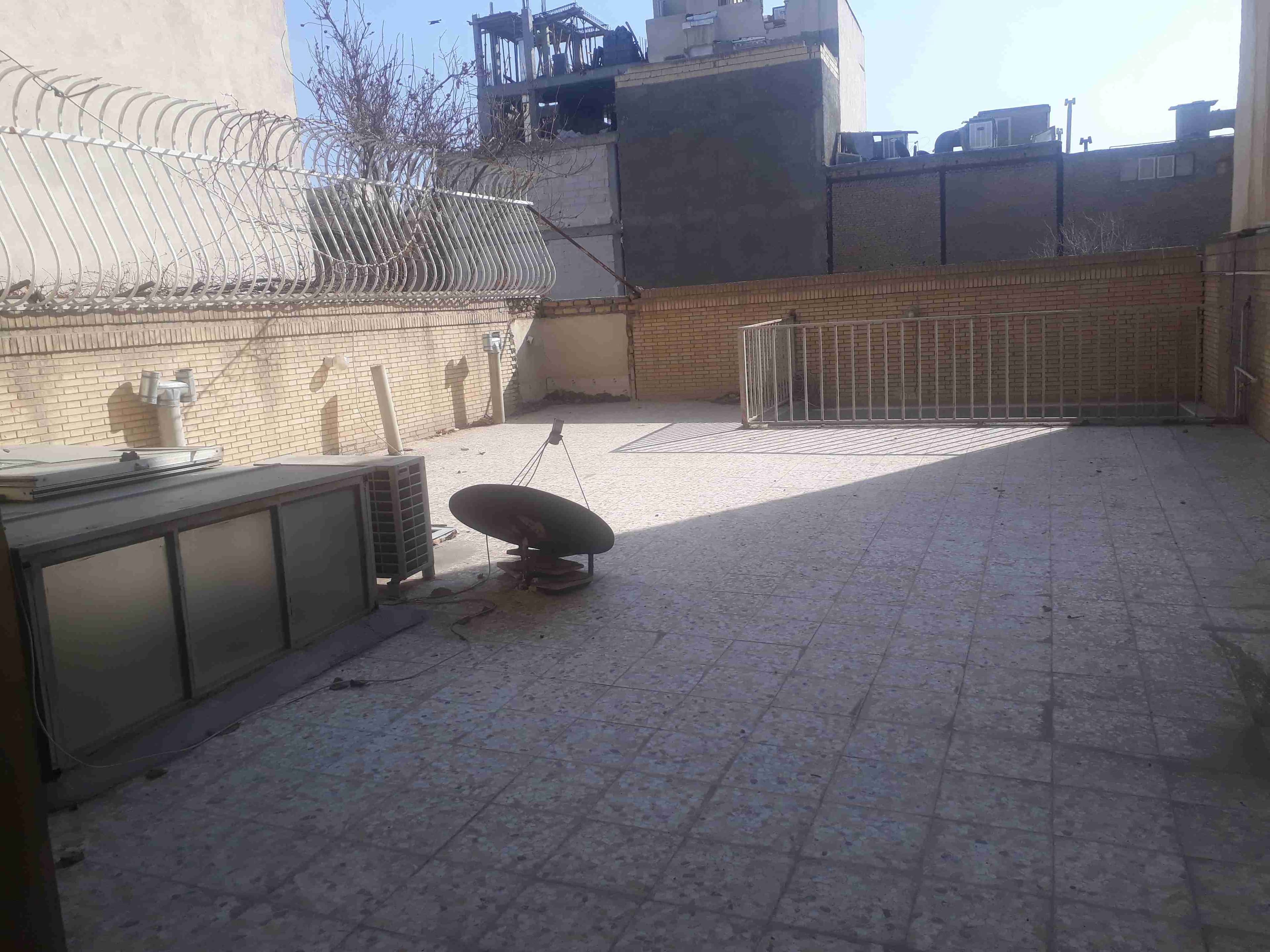 اجاره منزل دو خوابه زیبا در حکیم نظامی-اصفهان