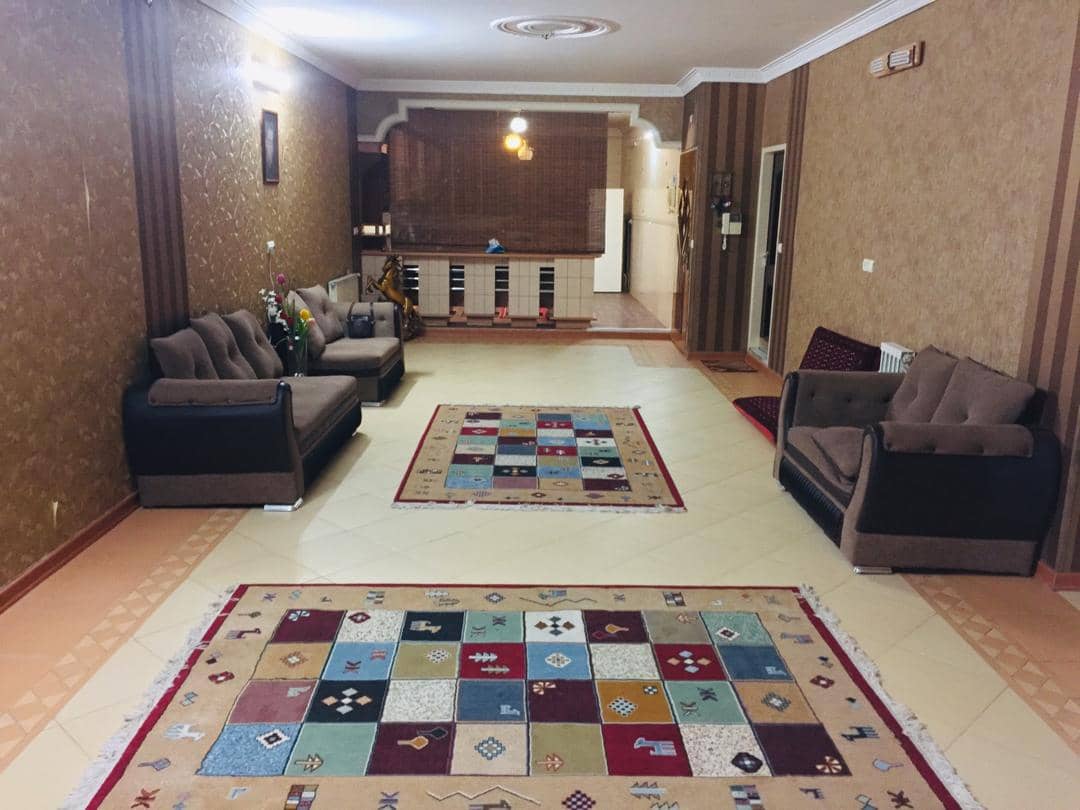 اجاره منزل دو خوابه زیبا در حکیم نظامی- اصفهان